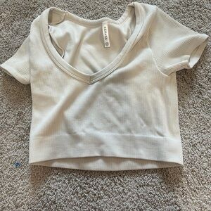 Zenana Outfitters Cream Ribbed V-Neck Short Sleeve Crop